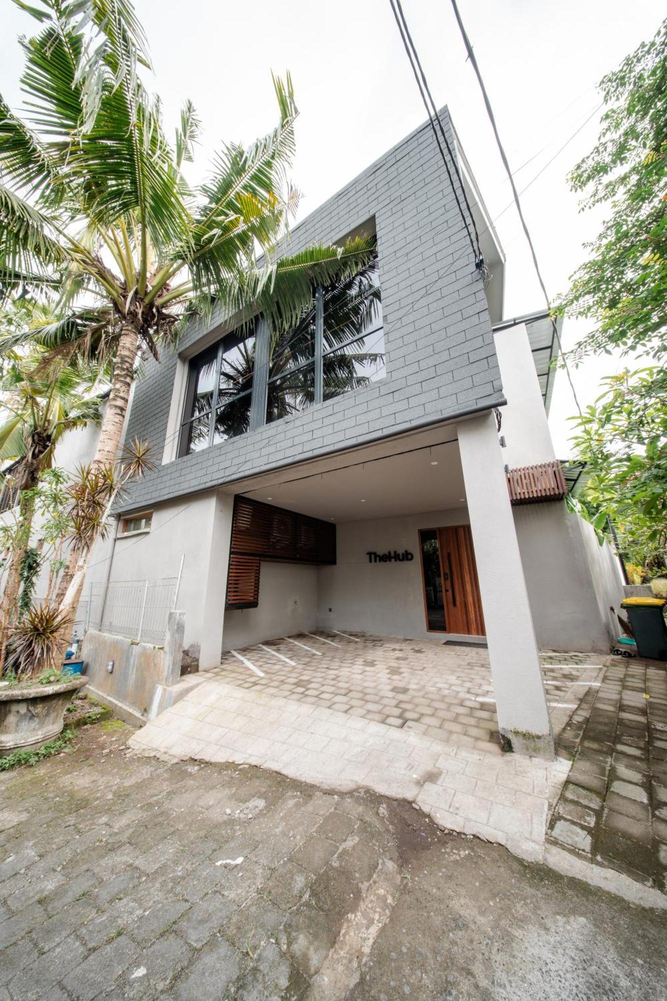Thehub Pererenan Coworking, Pool And Rooftop Canggu Kültér fotó